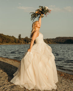 Truly zac posen wedding dress with sequin detail hotsell